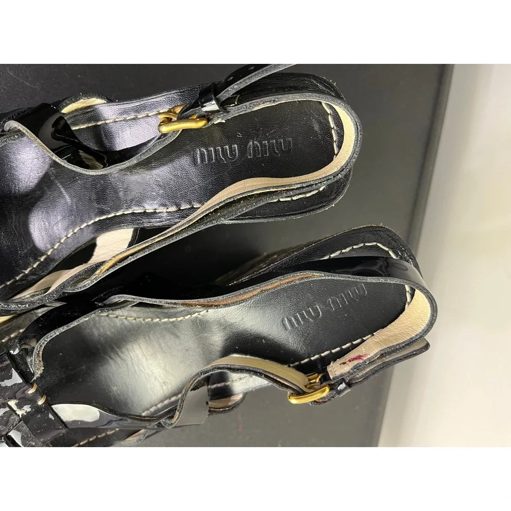 Miu Miu Sandals 10.5 IT 40.5 Boho Chic Patent Leather Carved Wood Wedge Platform